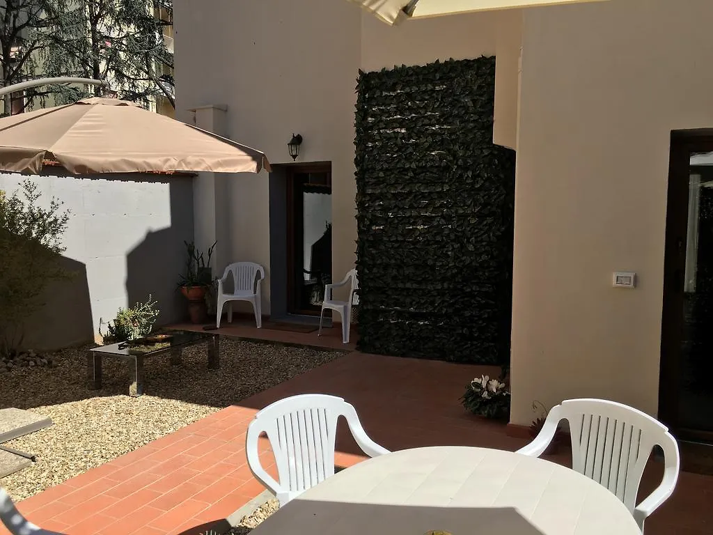 Guest House Il Naif Florenz 0*,